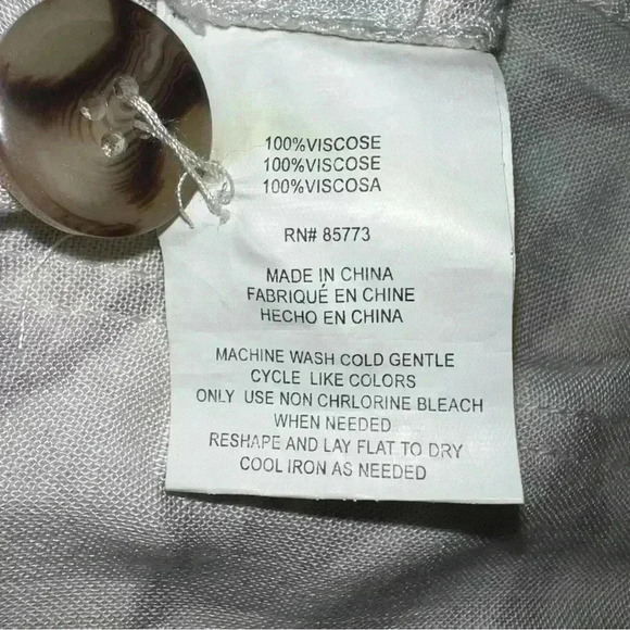 O’Neill button fly tan and white shorts size 30 - Picture 5 of 10